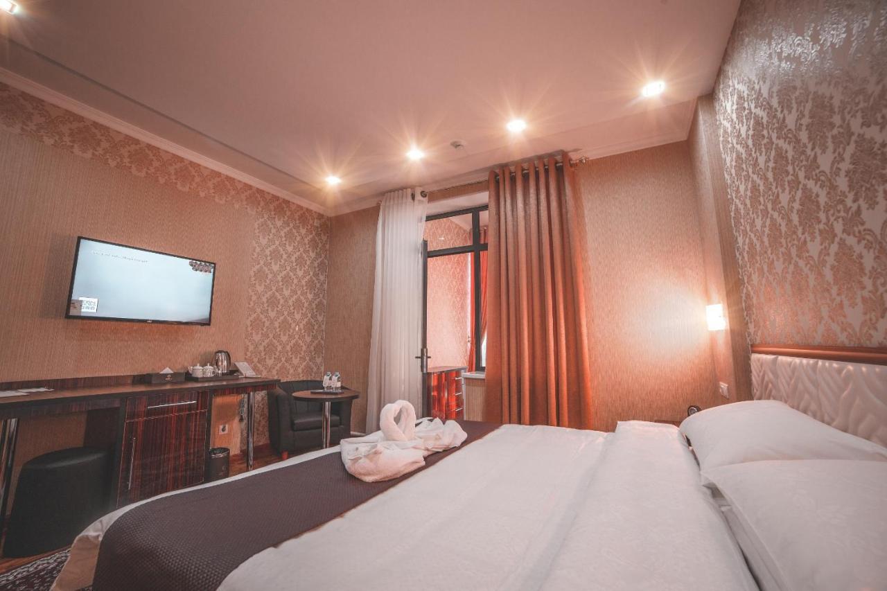 Asmald Palace Hotel Kokand Esterno foto